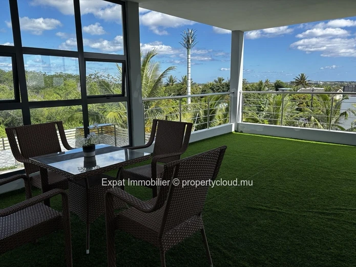 Villa Neuve 4 Chambres Avec Vue Panoramique & Piscine – Sur Les Hauteurs De The Vale