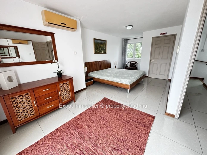 Duplex 3 Chambres En Résidence Avec Piscine – À 5 Minutes À Pied Du Centre De Grand Baie