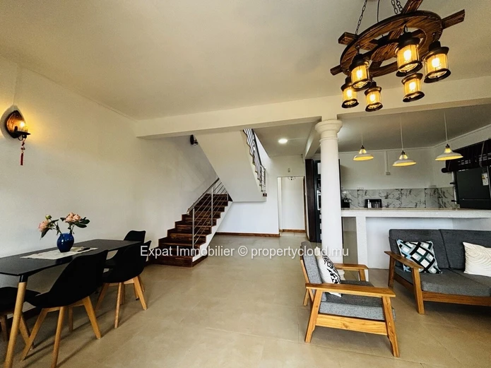 Duplex 3 Chambres Avec Piscine En Pierre Et Rooftop A Pereybere