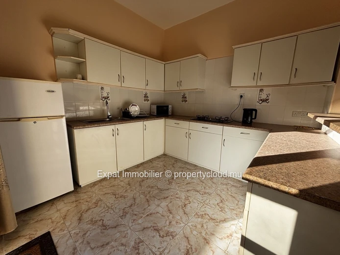 Duplex avec piscine en résidence sécurisée – Péreybère