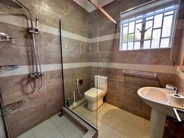 Villa de 5 Chambres