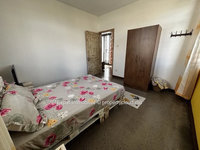 4- or 5-BEDROOM HOUSE RIGHT BY THE BEACH - TROU AUX BICHES