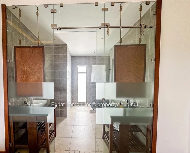 À VENDRE – Villa d’Exception de 340 m² au Domaine Victoria, Grand Baie