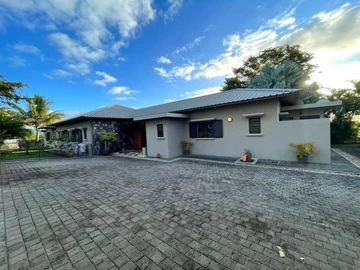 Villa de 4 Chambres