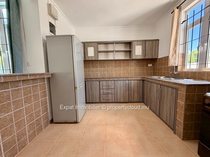 À louer – Duplex avec jardin et piscine privée à Grand Baie
