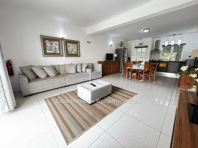 Duplex 3 Chambres En Résidence Avec Piscine – À 5 Minutes À Pied Du Centre De Grand Baie