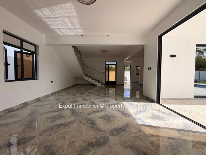 Villa neuve 5 chambres non meublée à louer – Cap Malheureux