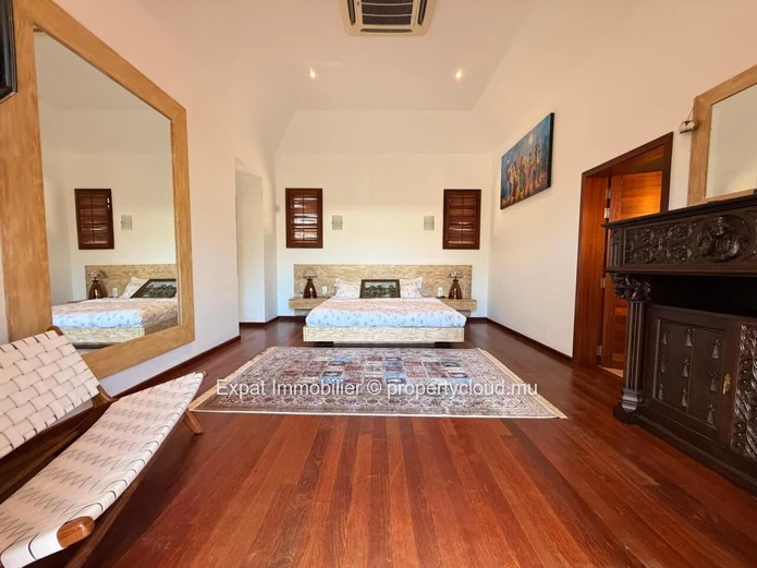 À LOUER – Sublime villa 3 chambres en suite dans une résidence haut de gamme à Péreybère