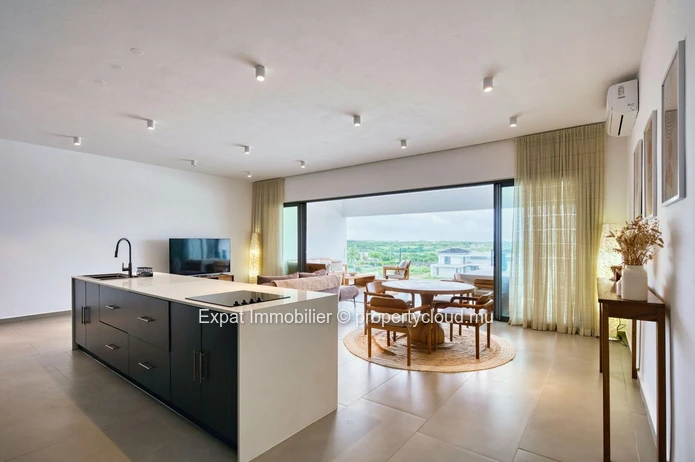 À VENDRE – Appartement neuf, meublé, avec grande terrasse & piscine commune à Péreybère