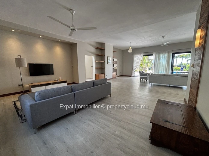Villa D’Exception De 400 M² Sur 6000 M² De Jardin Paysager – Forêt Daruty