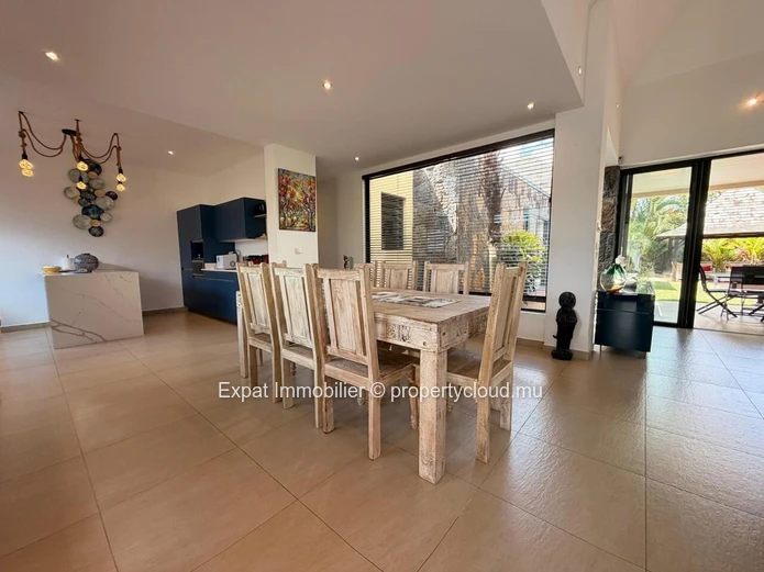 À LOUER – Sublime villa 3 chambres en suite dans une résidence haut de gamme à Péreybère