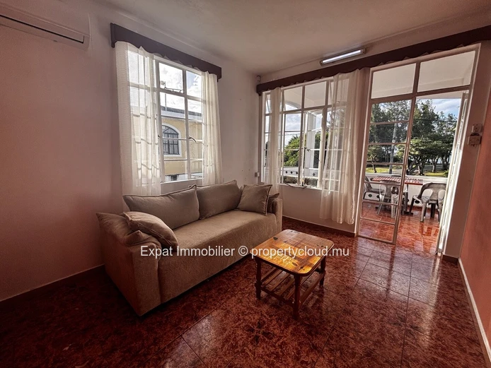 Appartement cosy avec vue mer dans un environnement calme – Pointe aux Canonniers