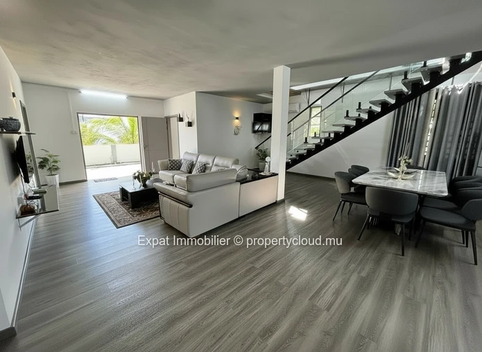 Villa Neuve 4 Chambres Avec Vue Panoramique & Piscine – Sur Les Hauteurs De The Vale