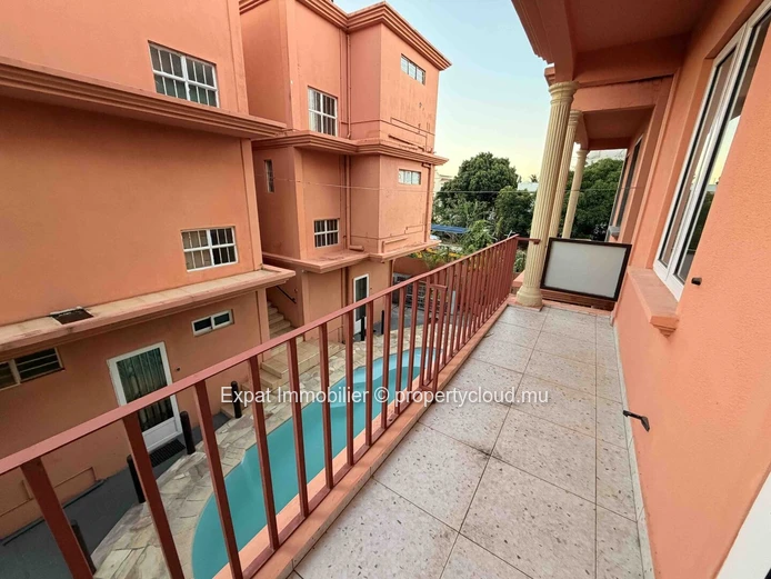 Duplex 2 chambres à louer à 3 minutes de la plage – Trou aux Biches