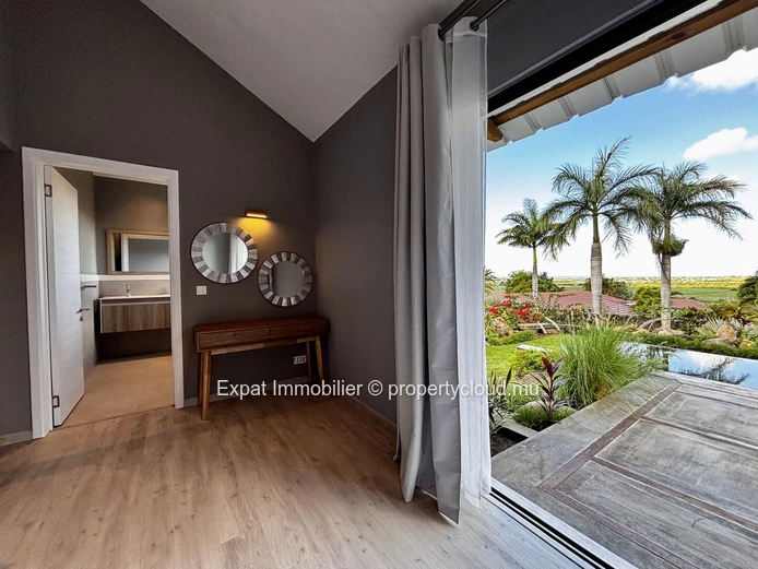 Villa d’exception avec vue mer, piscine à débordement et jardin paysager – Belle Vue