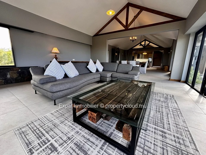 Villa d’exception avec vue mer, piscine à débordement et jardin paysager – Belle Vue