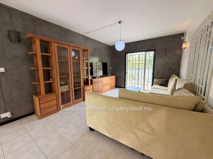 Villa individuelle 3 chambres à louer – Péreybère, grand terrain arboré