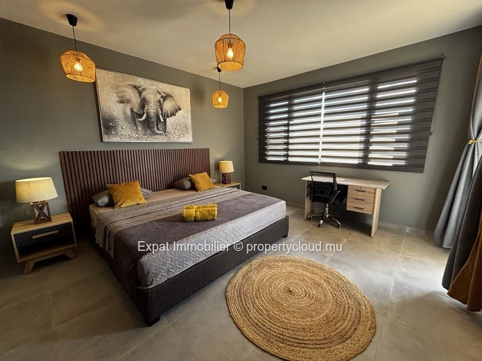 VILLA D’ARCHITECTE NEUVE 450M2 – ROOFTOP VUE MER, PRESTATIONS D’EXCEPTION & APPARTEMENT COMMUNICANT – Flic-en-Flac