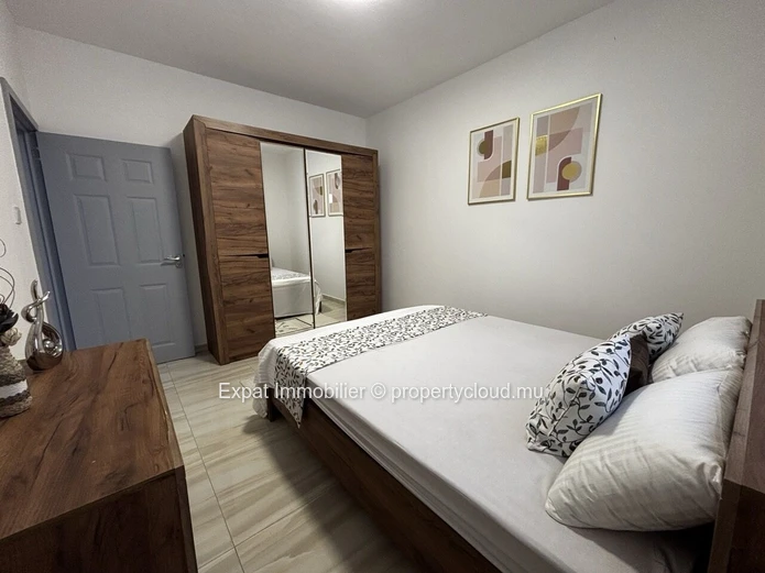 VILLA DE PLAIN-PIED 3 CHAMBRES, PISCINE ET VARANGUE TROPICALE – Grand Baie