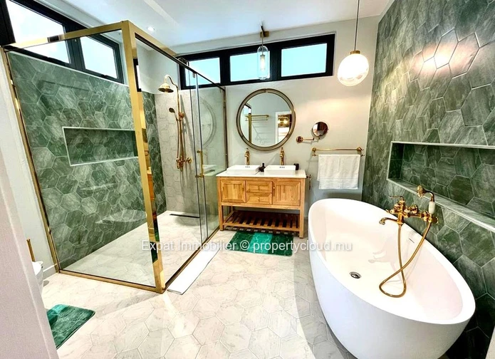 À LOUER – Villa de Prestige à Calodyne avec Prestations Haut de Gamme