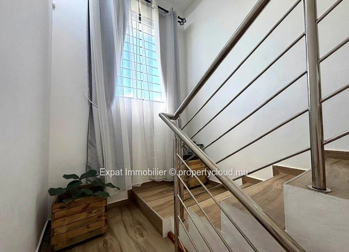 À LOUER – Villa individuelle 3 chambres avec piscine à Grand Baie
