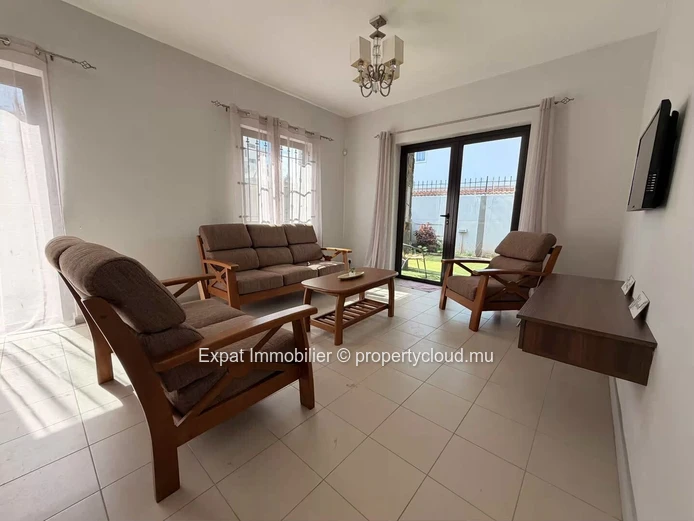 Appartement 2 chambres avec piscine commune à louer à Flic-en-Flac – À seulement 500 mètres de la plage