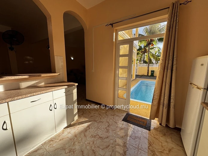 Duplex avec piscine en résidence sécurisée – Péreybère