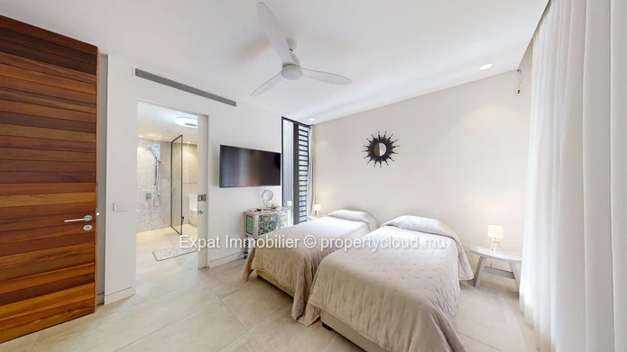 Appartement De Luxe Pied Dans L’Eau – Résidence Erok