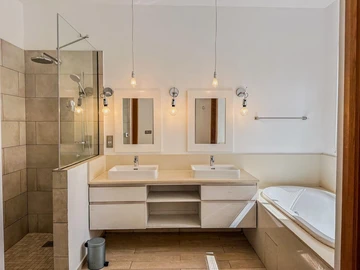 Appartement de 3 Chambres