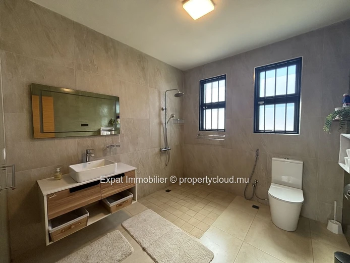 VILLA À LOUER À Pereybère – QUARTIER PRISÉ AVEC PISCINE
