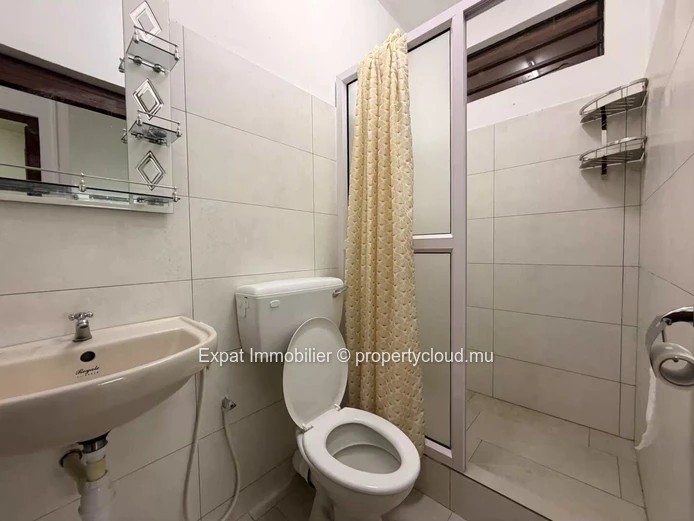 Duplex 2 chambres à louer à 3 minutes de la plage – Trou aux Biches