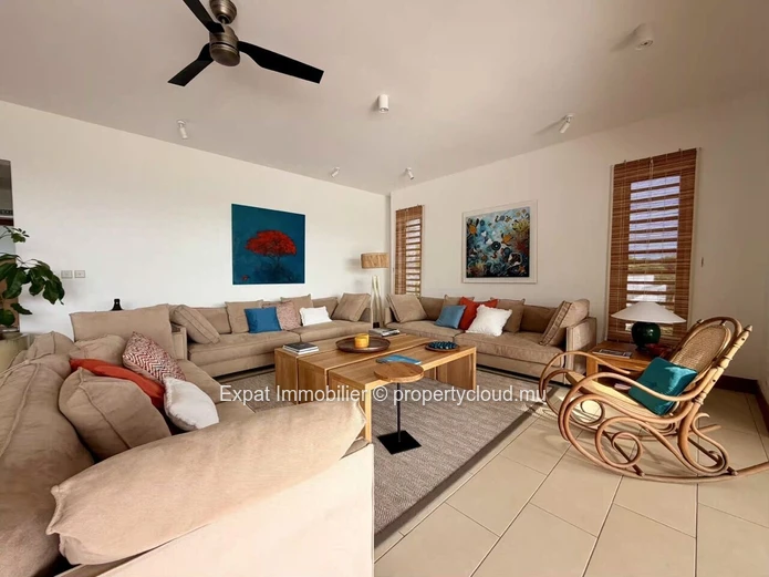 Penthouse d’exception avec vue panoramique sur le Coin de Mire – À louer à Cap Malheureux