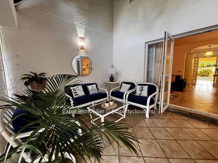 Villa De Charme À 100 Mètres De La Plage – Résidence Sécurisée À Bain Boeuf