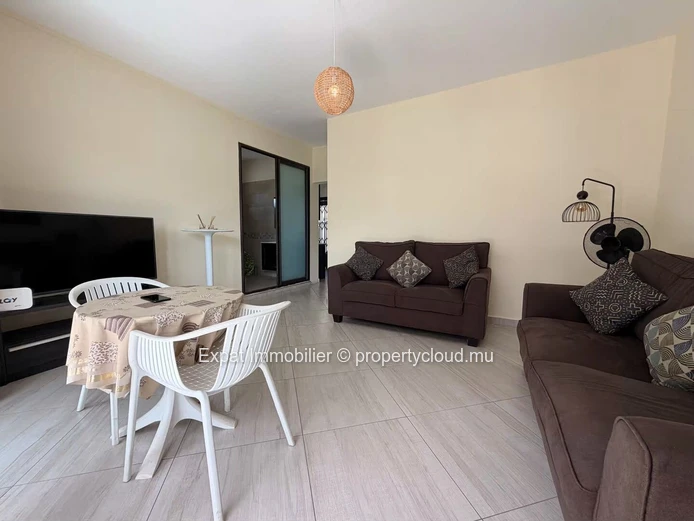 Studio 1 chambre à louer – Grand Baie, à proximité immédiate de Super U