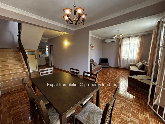 Villa 4 Chambres Avec Rooftop A Proximite De La Plage – Pereybere