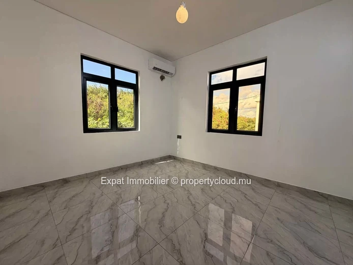 Villa neuve 5 chambres non meublée à louer – Cap Malheureux