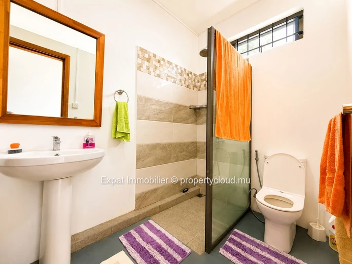 3-Bedroom Detached Villa with Pool for Rent in Flic-en-Flac