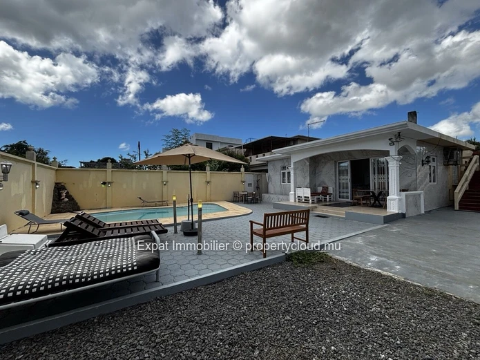 Maison 2 Chambres De Plain-Pied Avec Piscine – Trou Aux Biches