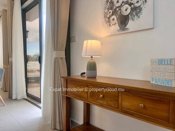 Villa neuve 4 chambres avec piscine à louer – Pointe aux Piments
