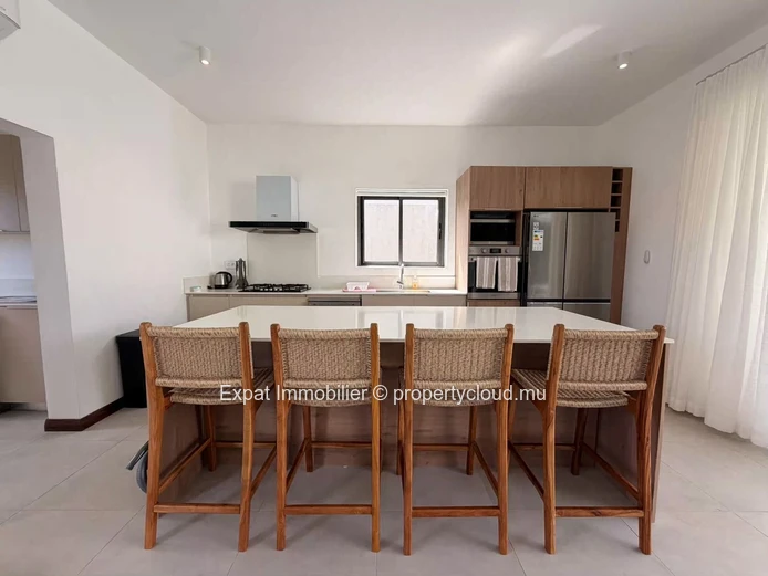 À LOUER – Villa Neuve 4 Chambres à La Forêt Daruty