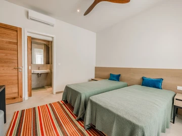 4 Bedroom Apartment