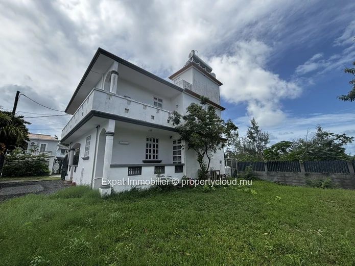 Appartement 2 Chambres Avec Terrasse & Accès Jardin – À Pied De La Plage De Bain Boeuf