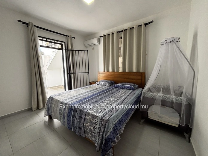 Villa Recente Avec Piscine & Rooftop – Veritable Opportunite À Trou Aux Biches