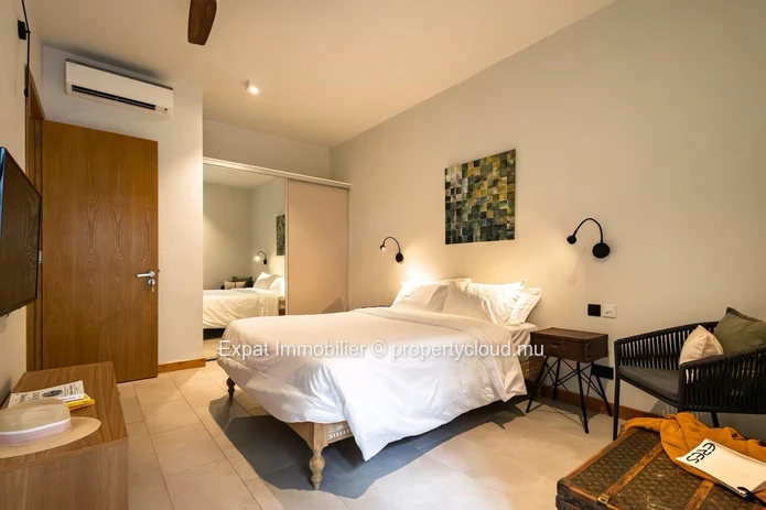 Appartement de prestige en bord de mer avec vue sur le Coin de Mire – Pointe d’Azur, Péreybère